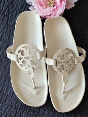 Tory Burch Miller Cloud Leather Thong Sandals 9.5